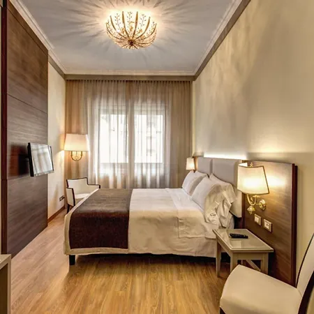 Romana Hotel 4*