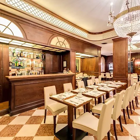 Hotel Romana