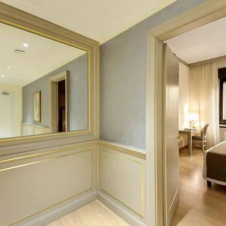 Romana Residencia Hotel