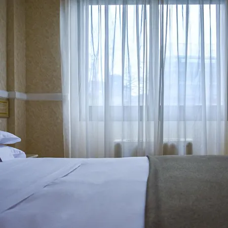 Romana Otel 4*