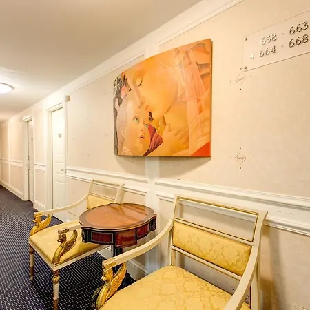 Otel Romana 4*