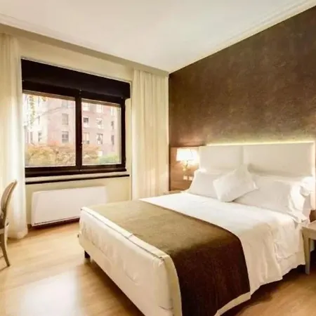 Romana 4* Milano