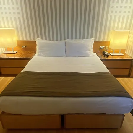 Hotel Romana Milan