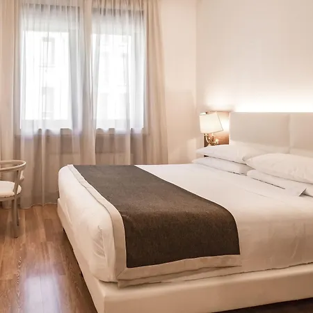 Hotel Romana